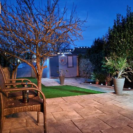 Lobster Cottage - Stylish 3 Bedroom Cottage In Heart Of Tenby Town, Pembrokeshire Εξωτερικό φωτογραφία