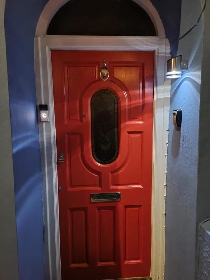 Lobster Cottage - Stylish 3 Bedroom Cottage In Heart Of Tenby Town, Pembrokeshire Εξωτερικό φωτογραφία